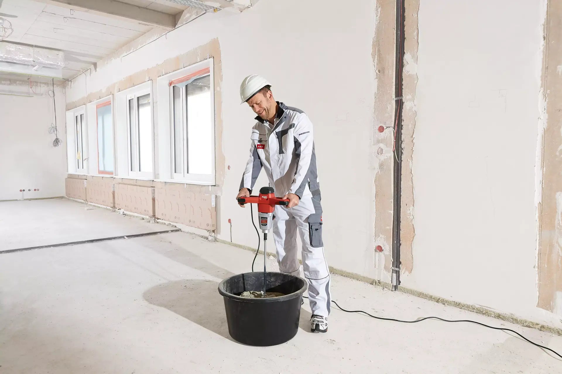 Mešač 1600 watt MXE 1602