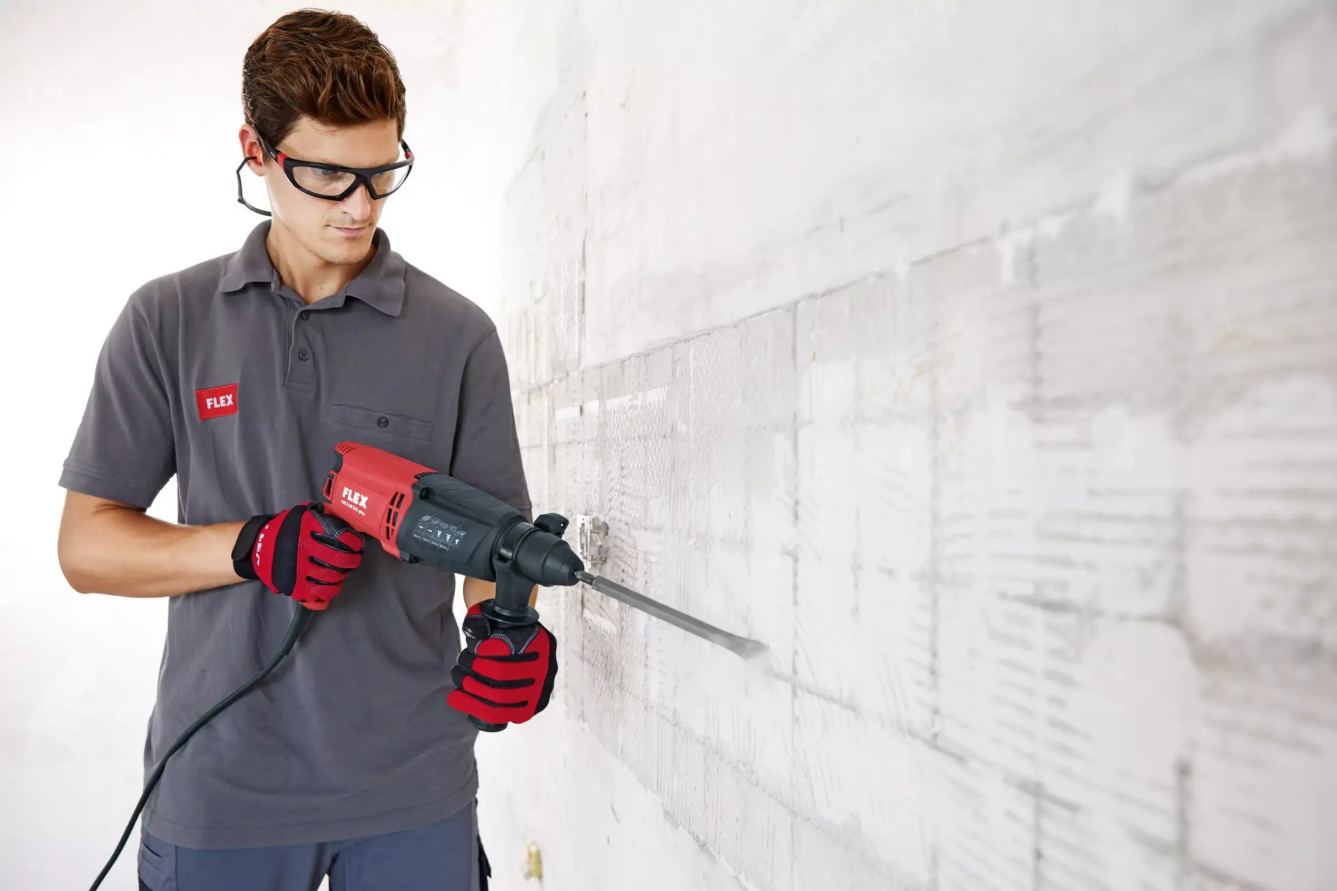 Udarna Bušilica CHE 2-28 SDS-Plus