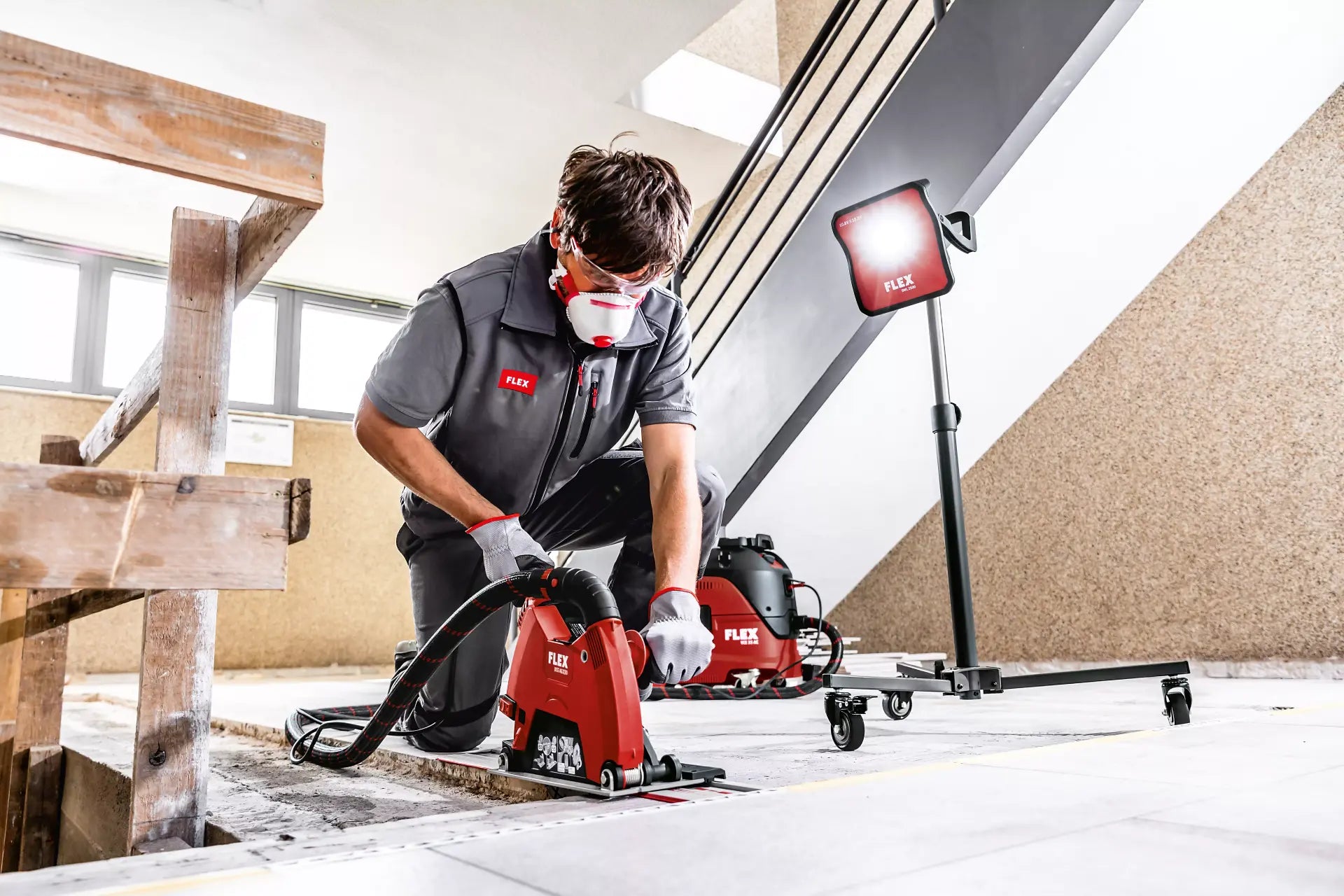 Brusilica DCG L 26-6 230 sa Sistemom za Odvođenje Prašine