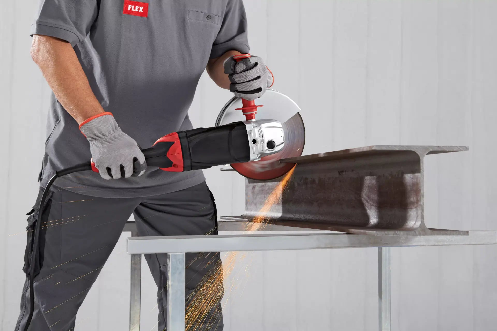 2100 W Ugaona Brusilica L 21-6 230